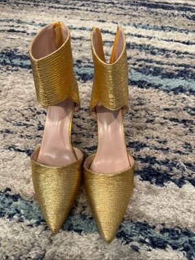Gold Textured Ankle-Cuff Pointed Toe Heels - Women
